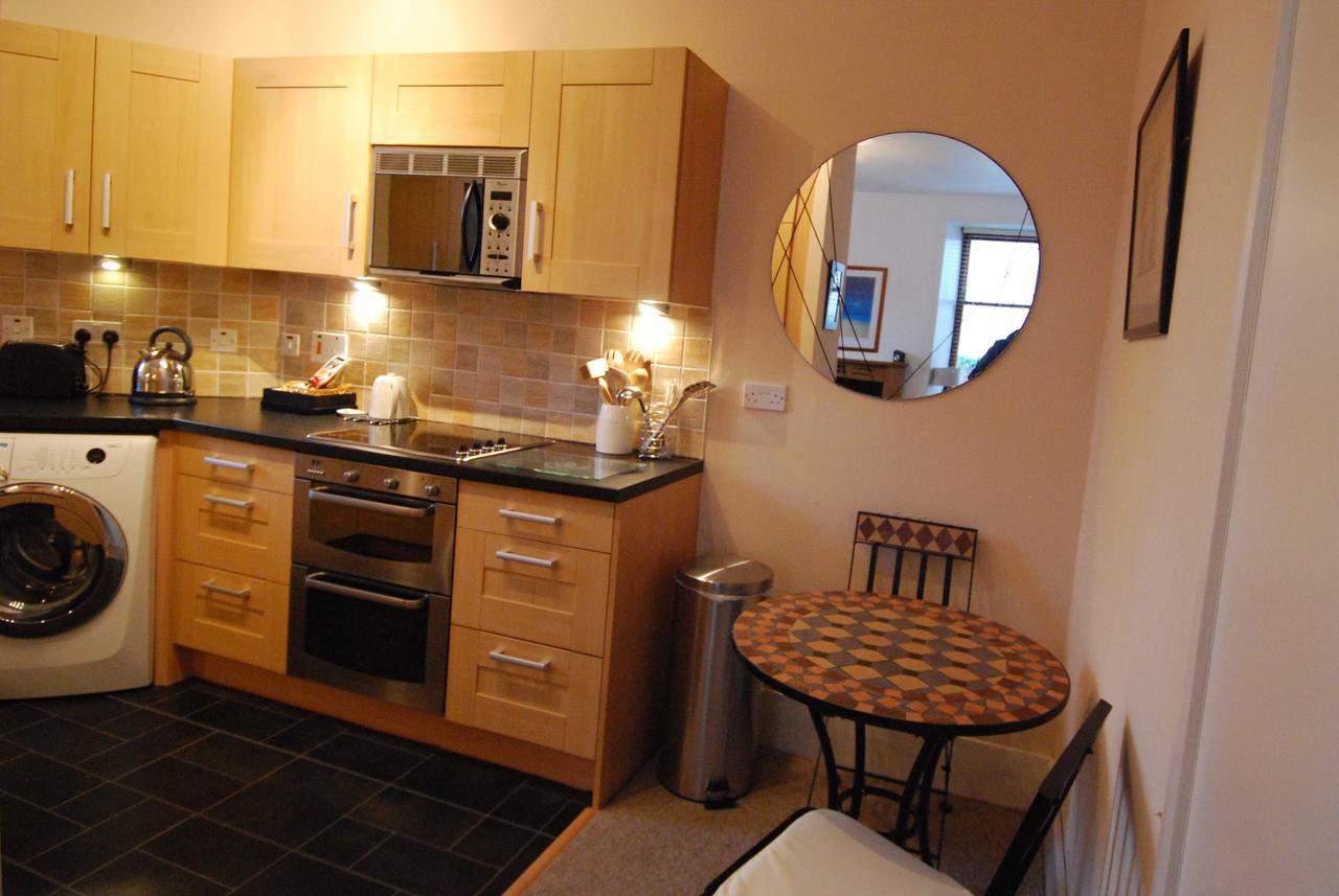 Stornoway Apartment Екстер'єр фото